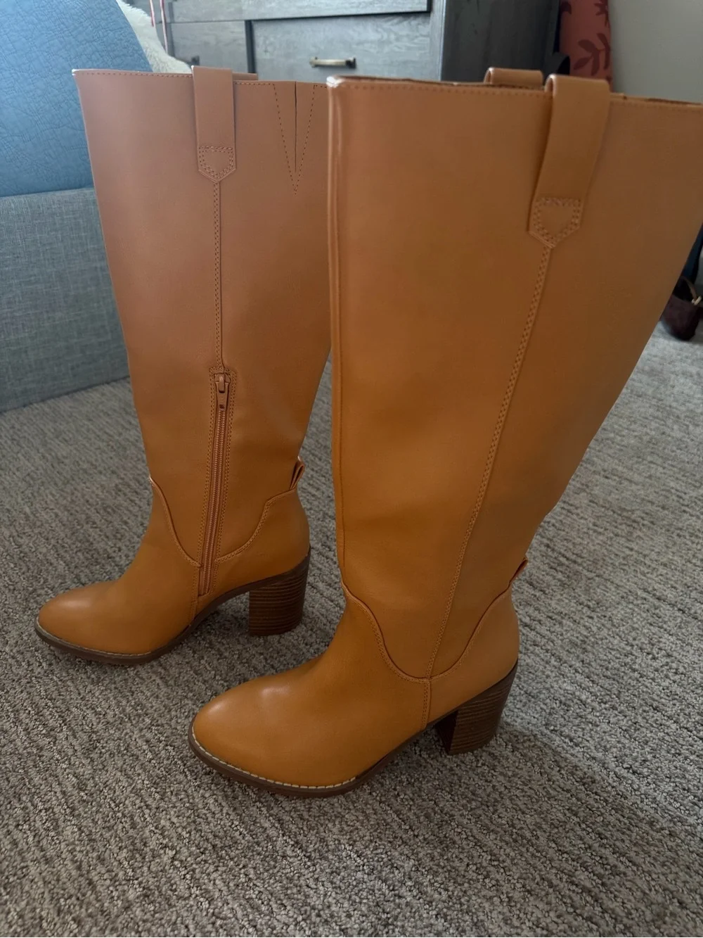 Target sleek tan